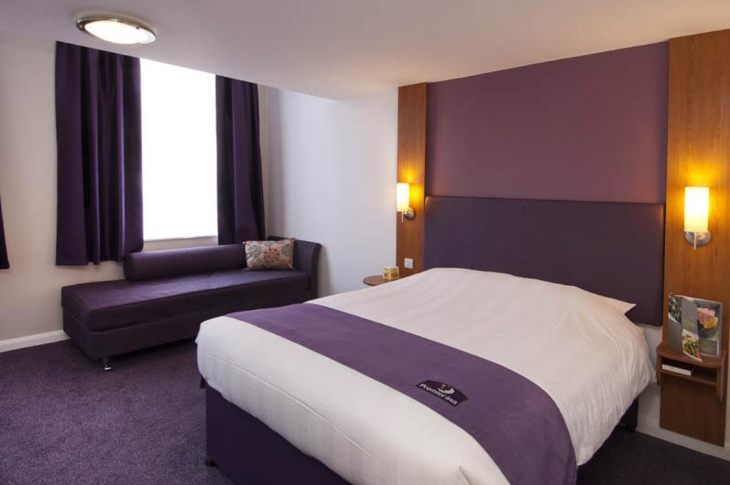 Premier Inn Newcastle - Gosforth/크램링턴 외부 사진