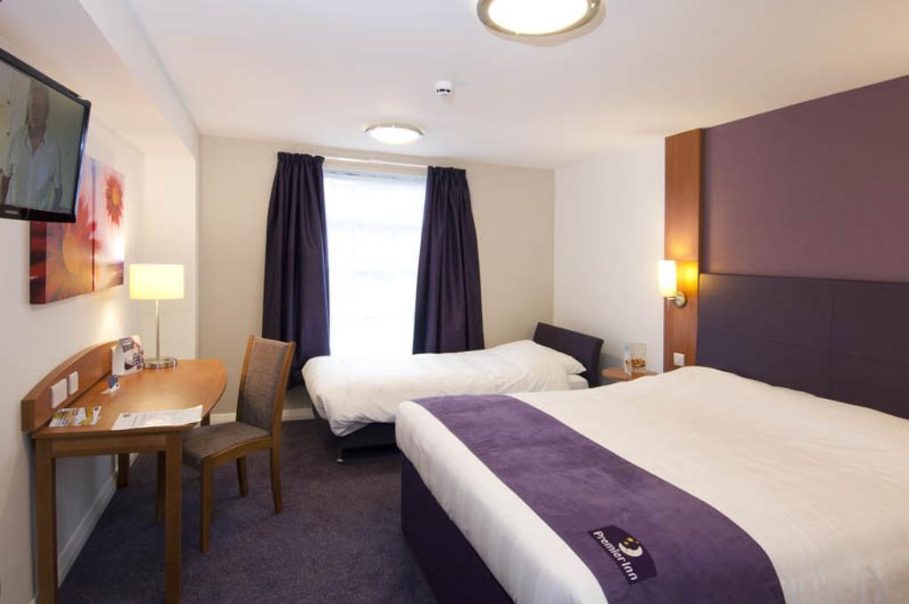 Premier Inn Newcastle - Gosforth/크램링턴 객실 사진