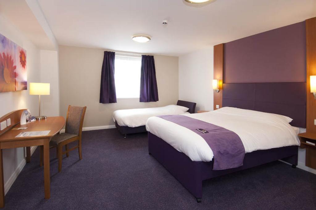 Premier Inn Newcastle - Gosforth/크램링턴 객실 사진