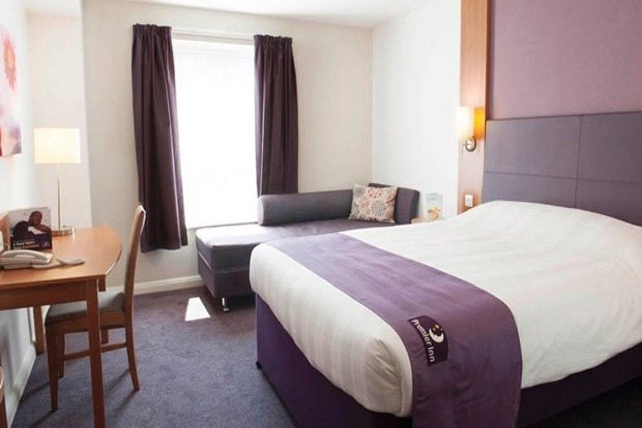 Premier Inn Newcastle - Gosforth/크램링턴 외부 사진