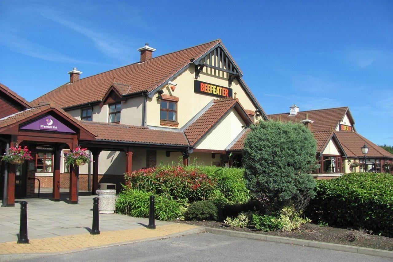 Premier Inn Newcastle - Gosforth/크램링턴 외부 사진