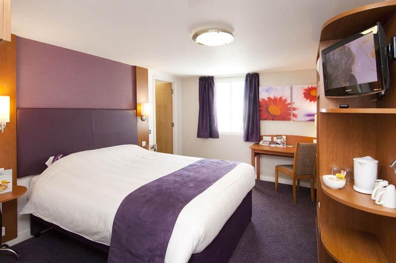 Premier Inn Newcastle - Gosforth/크램링턴 외부 사진