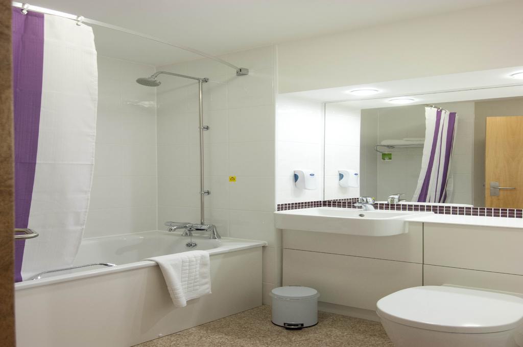 Premier Inn Newcastle - Gosforth/크램링턴 외부 사진